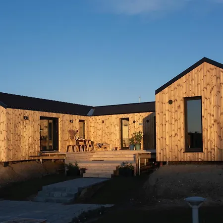 Villa Premium For Professionals & Executives Who Demand Quality Two Bedrooms Kalundborg